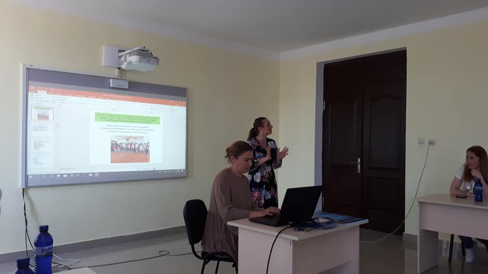 61546216_2213183145426187_8122333470895636480_n (1).jpg